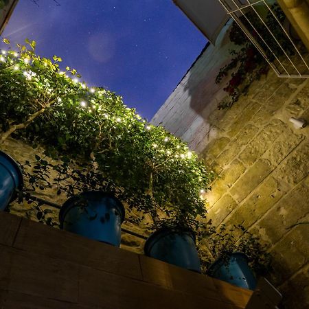 Ta' Gilard - Lovely Renovated Holiday Home Żabbar 외부 사진