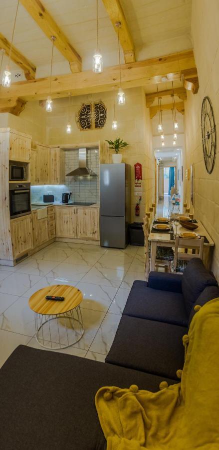 Ta' Gilard - Lovely Renovated Holiday Home Żabbar 외부 사진