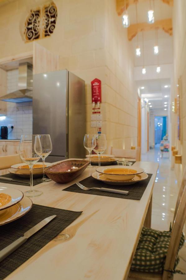 Ta' Gilard - Lovely Renovated Holiday Home Żabbar 외부 사진