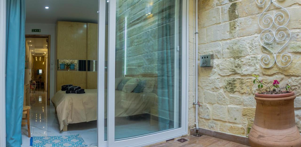Ta' Gilard - Lovely Renovated Holiday Home Żabbar 외부 사진