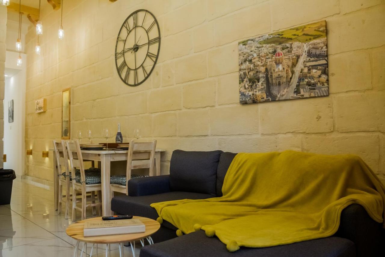 Ta' Gilard - Lovely Renovated Holiday Home Żabbar 외부 사진