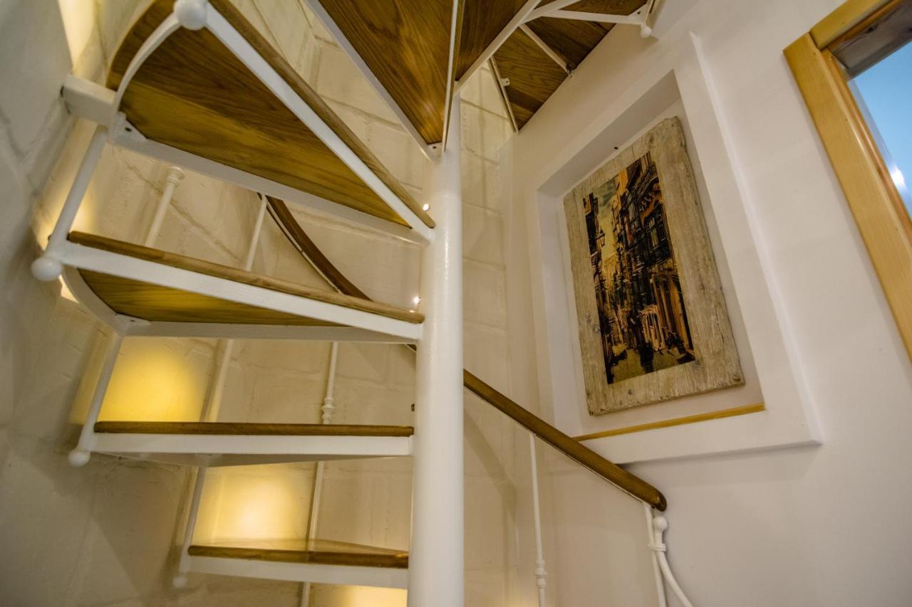 Ta' Gilard - Lovely Renovated Holiday Home Żabbar 외부 사진