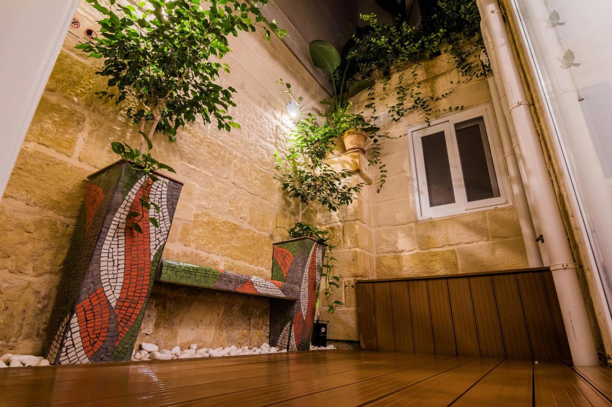 Ta' Gilard - Lovely Renovated Holiday Home Żabbar 외부 사진