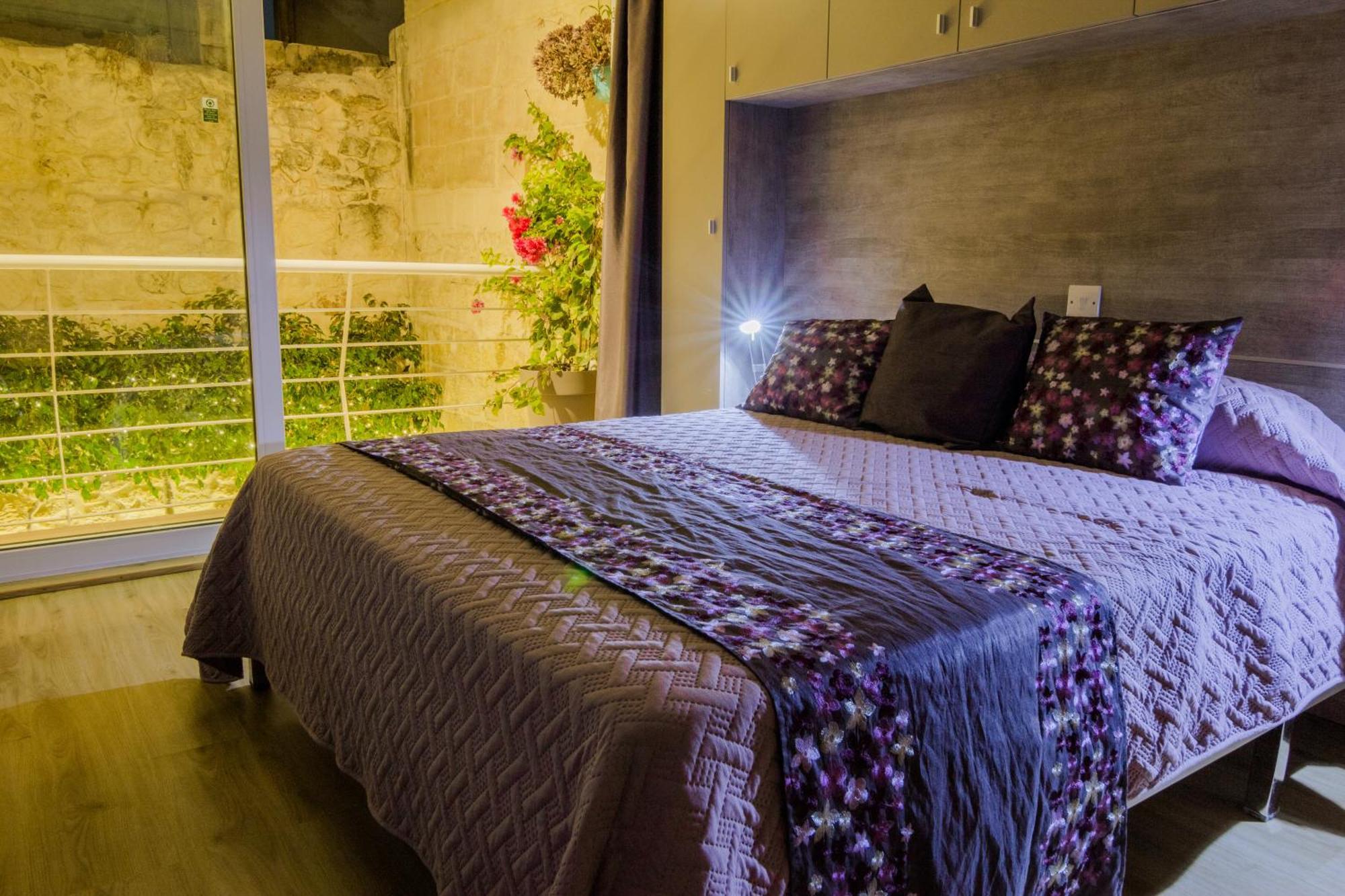 Ta' Gilard - Lovely Renovated Holiday Home Żabbar 외부 사진